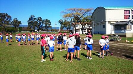 タグラグビー練習の様子