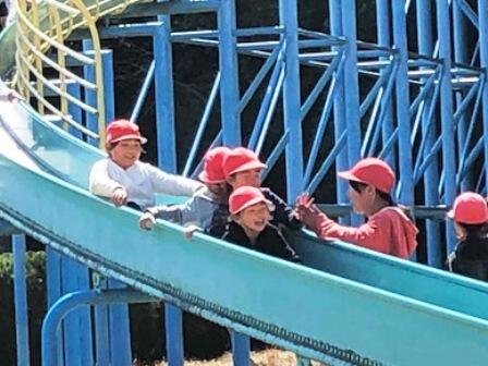 遠足のひとコマ