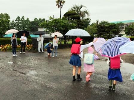 朝のあいさつ運動