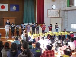 鍵盤ハーモニカの演奏