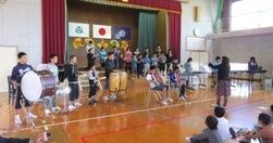 ４・５・６年の合奏「恋のフォーチュンクッキー」