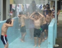 １年ぶりのシャワー　冷たい！