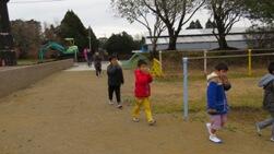 下学年の避難の様子 下学年の避難の様子