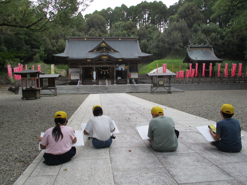 スケッチをしている様子