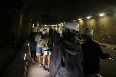 トンネル移動中