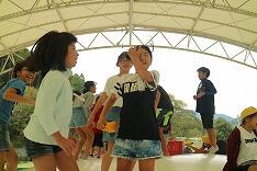 トランポリン　遊び中