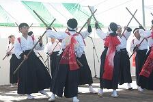 ワインハーベスト祭りでの５年生棒踊り