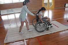 車いす体験