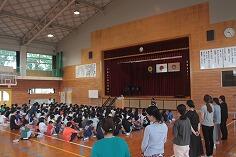 終業式のようす