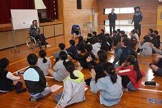 ４年福祉授業のようす