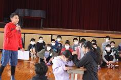 ６年生の発表のようす