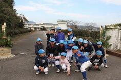 門松作りのようす