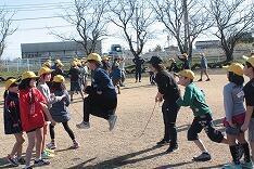 なわとび練習のようす
