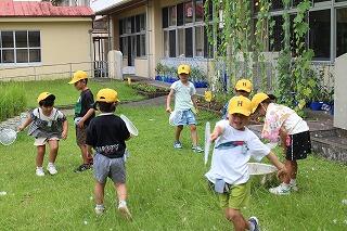 しゃぼん玉遊び