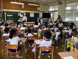 教育実習生の授業