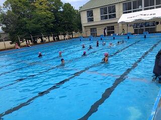 初めてのプール