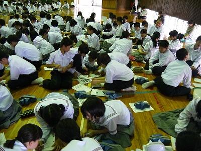 意見交換をしています。