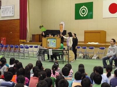 読み聞かせボランティアの方々