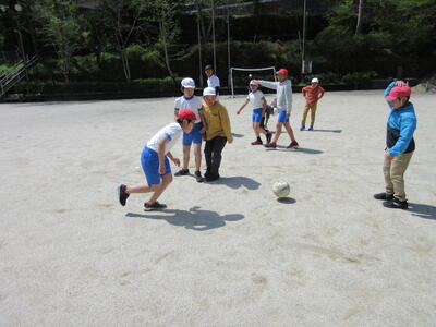 サッカーを楽しみました