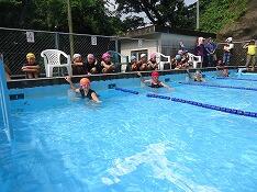 水泳大会の様子