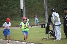 女子８００ｍ走