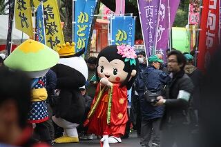 おつるちゃんも応援