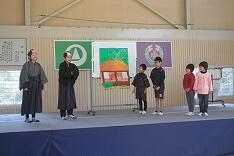 全校劇の練習のようす