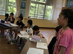 発表している児童の様子