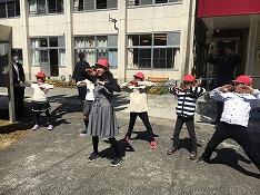 卒業生へエール