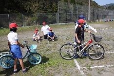 自転車の正しい乗り方