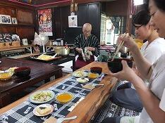 昼食会のようす