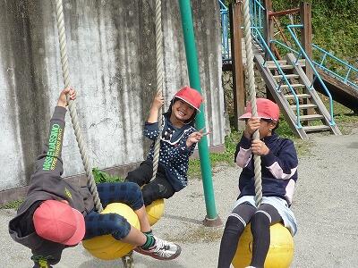 ぶら～ん、ぶら～ん、ぶら～ん