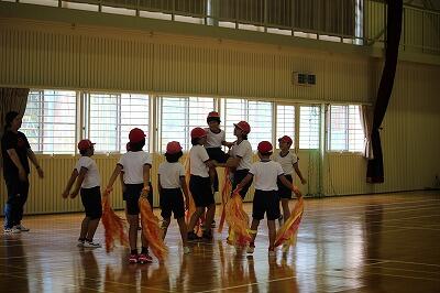 1年生のみこしだー、わっしょい