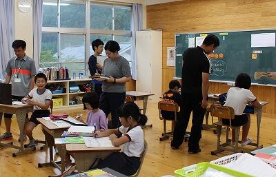 先生がいっぱいで、緊張するー。