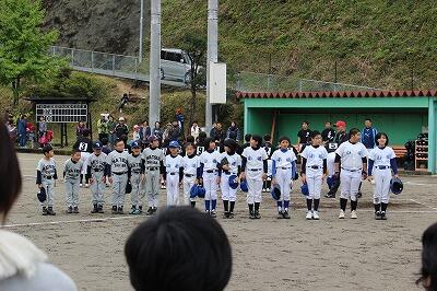 左５人が松尾イーグルス