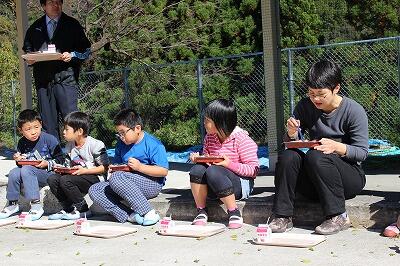 外で食べると一段とうまい！