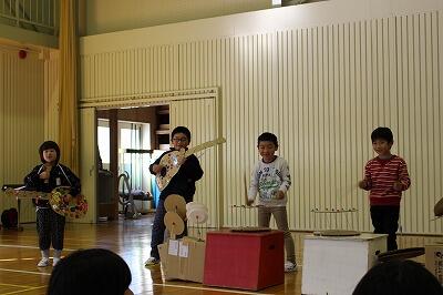 ヘ、ヘ、ヘーイ