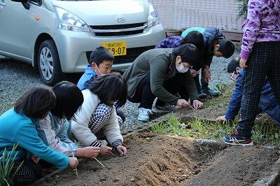 大きくなれよー