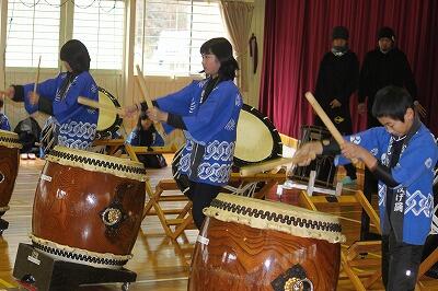 平家大いちょう太鼓の方に指導していただきました