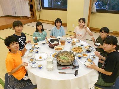 豪華なディナー