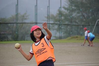６年ソフトボール投げ