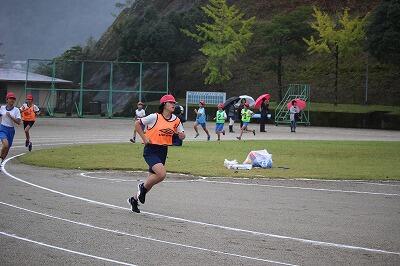 ６年女子８００ｍ