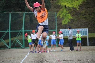 5年女子走り幅跳び