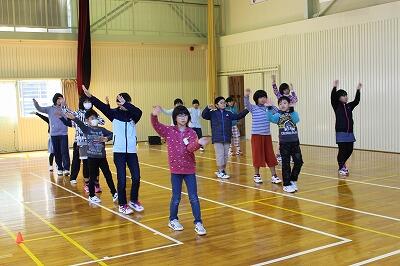 別名「いだごろおどり」