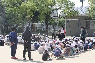 避難訓練のようす（１･６年）