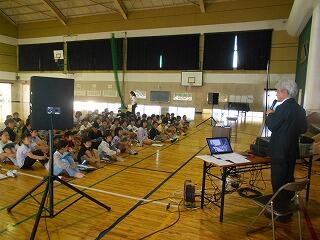 よのなか教室のようす