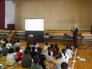 よのなか教室のようす