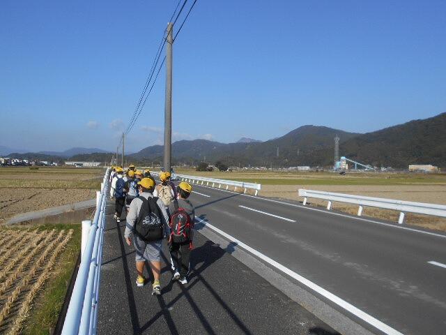 交流会に向かうときのようす