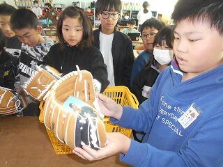 大谷選手からのグローブ