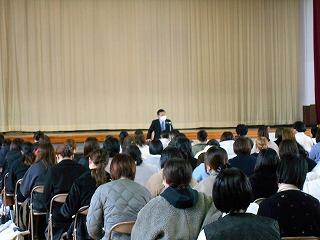 新入生保護者説明会のようす